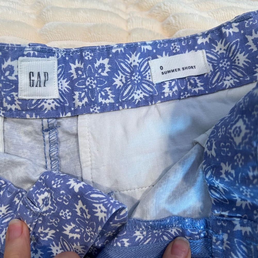 Gap womens size 0 summer shorts blue white